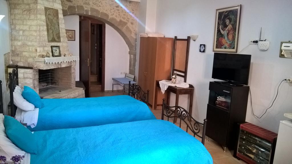 Εlegant Villa Liakos Pigí Eksteriør billede
